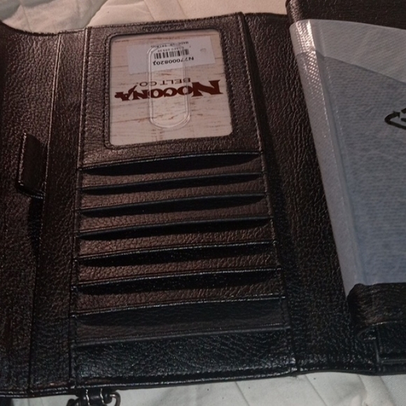 SAME DAY SHIPPING NWT Nocona LADIES PURSE CLUTCH NORMA MULTI - Picture 7 of 7